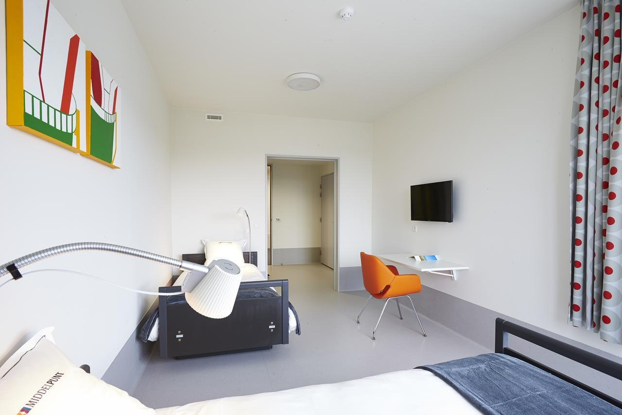 Hotel Middelpunt - Gratis Parking - Ontbijt Inbegrepen! Middelkerke Luaran gambar